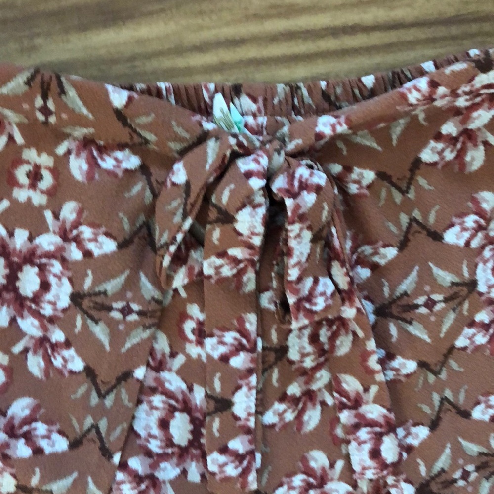 Pants - Picture 3 of 4